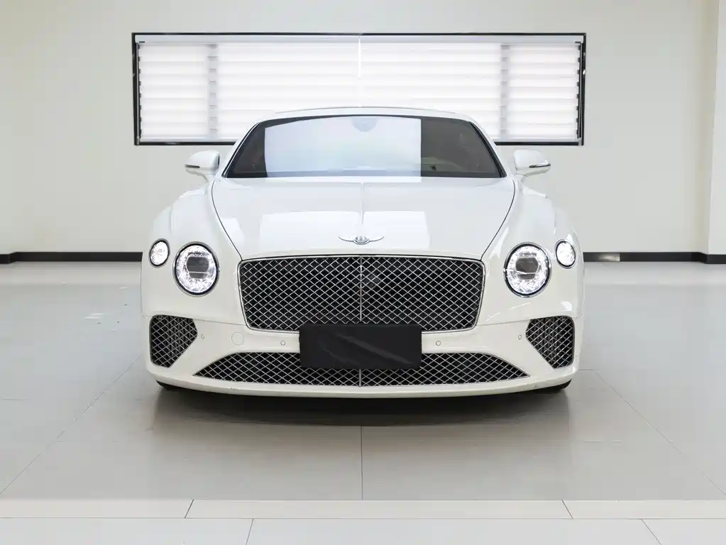Bentley Continental 2022 — фото 2