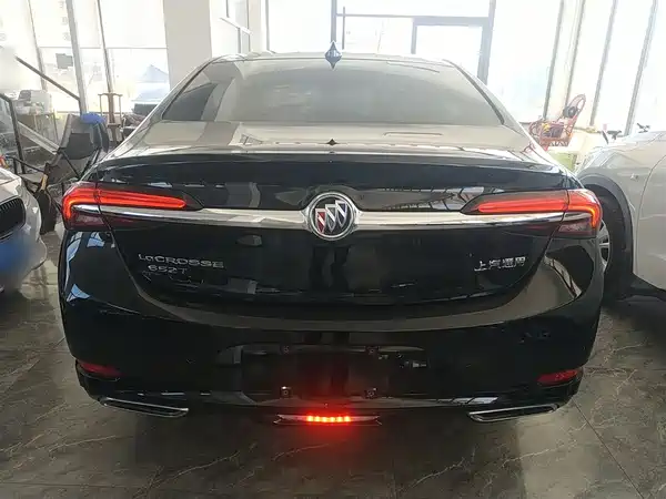 Buick LaCrosse 2021