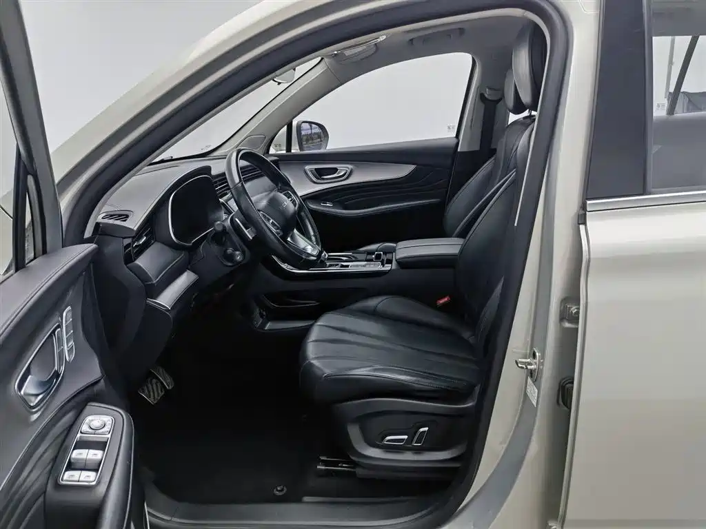 Roewe RX5 MAX 2020 — фото 10
