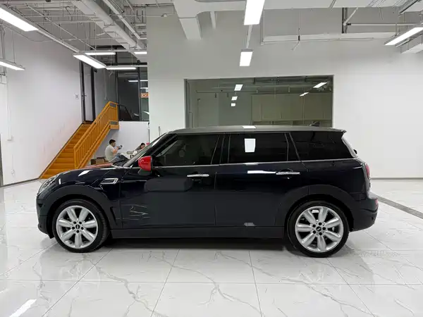 MINI Clubman 2023