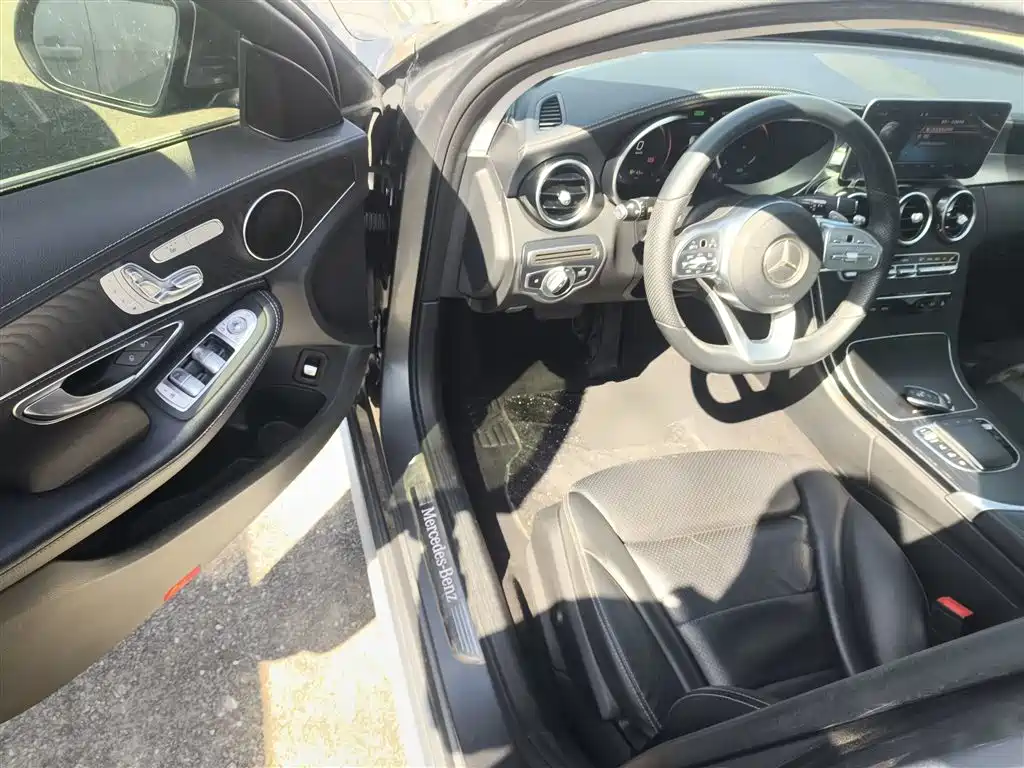 Mercedes-Benz C-Class 2020 — фото 16