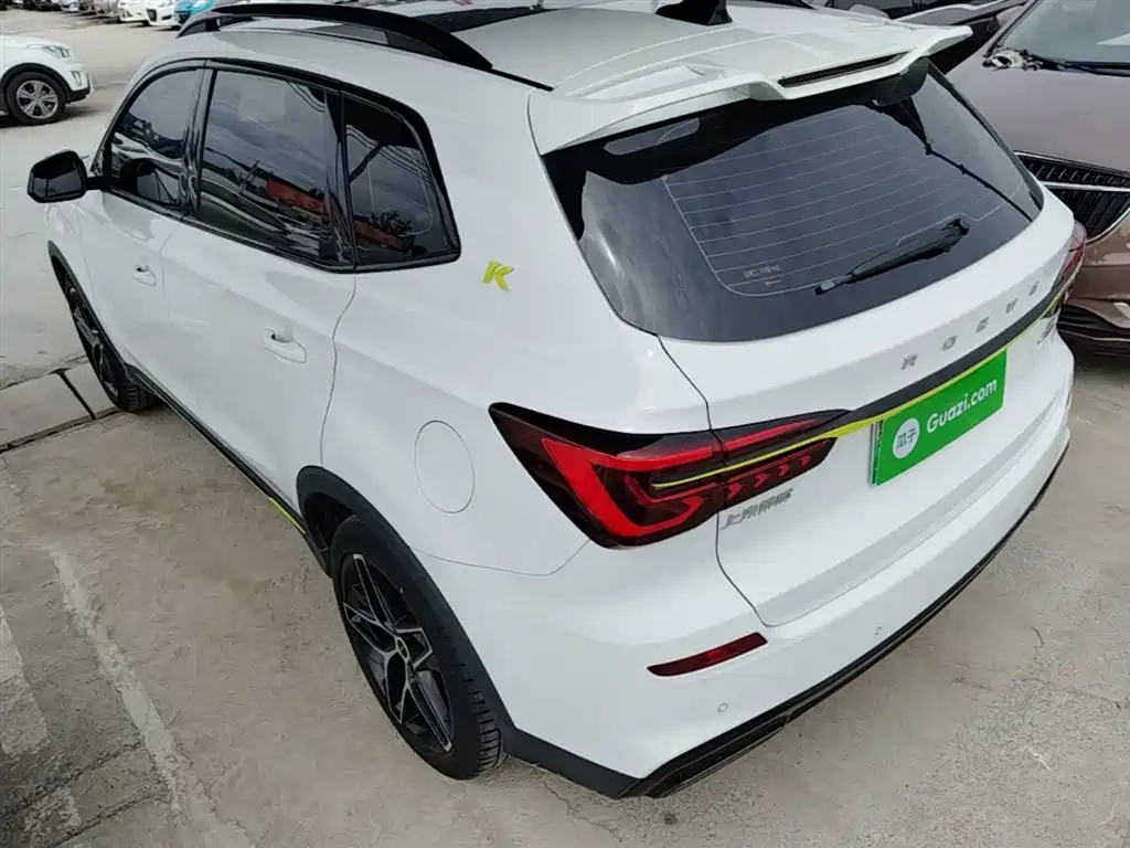 Roewe RX5 New Energy 2022 — фото 5