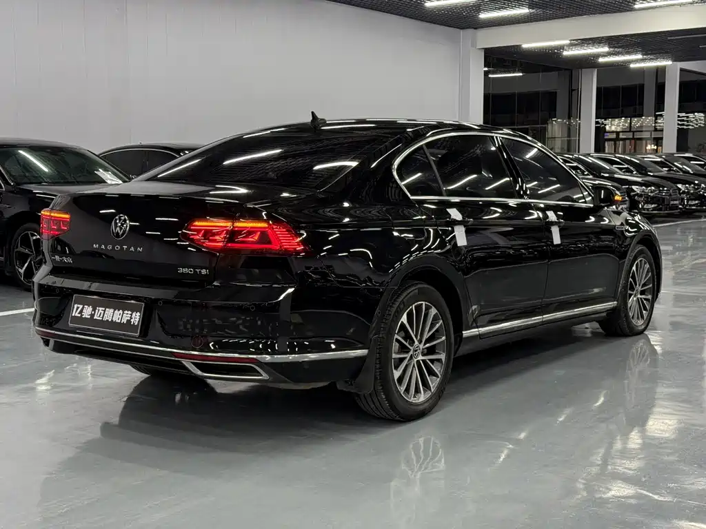Volkswagen Magotan 2021