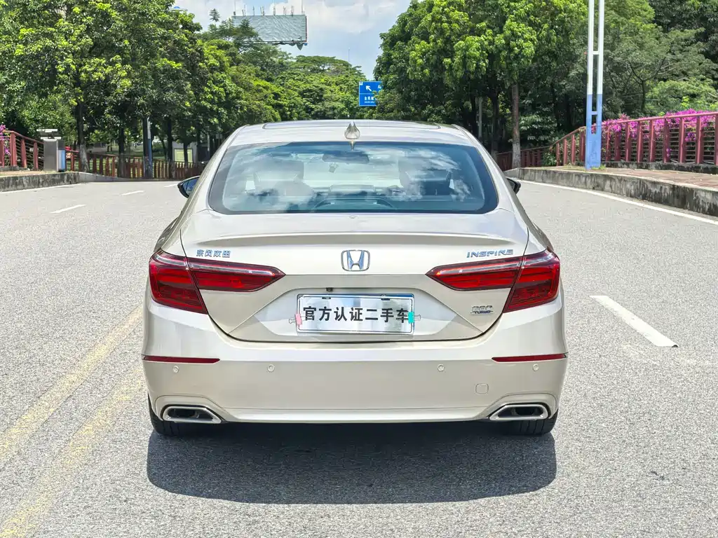 Honda Inspire 2019 — фото 17