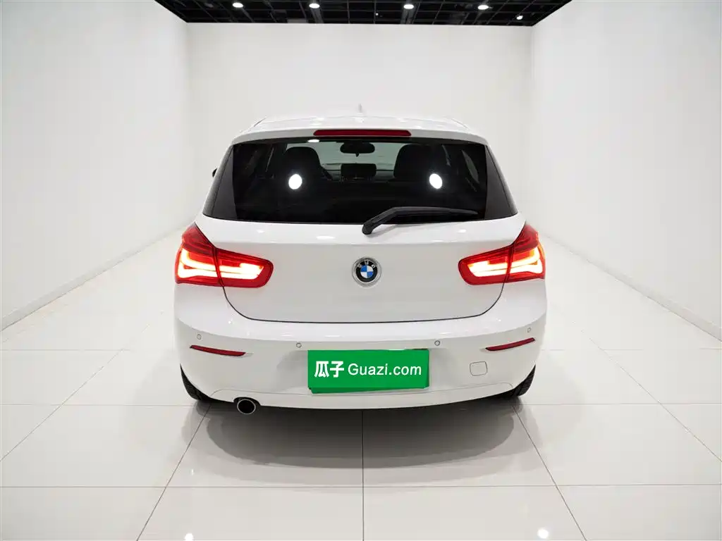 BMW 1 Series 2018 — фото 4