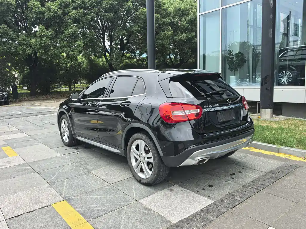 Mercedes-Benz GLA 2017 — фото 14