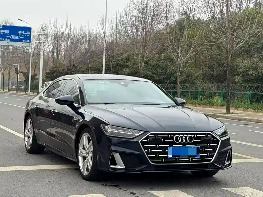 Audi A7L 2023 — фото 3