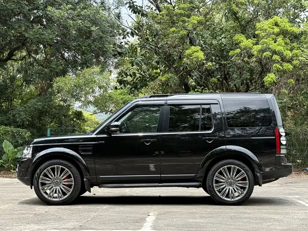 Land Rover Discovery 2015 — фото 4