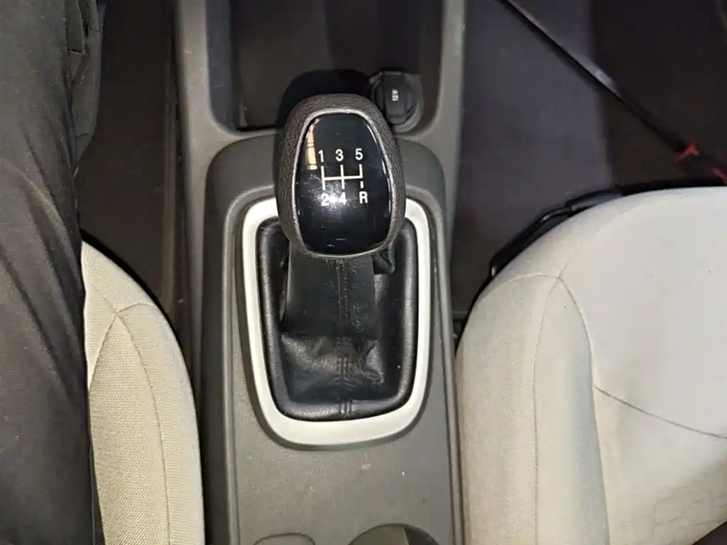 Chevrolet Sail 2016 — фото 14