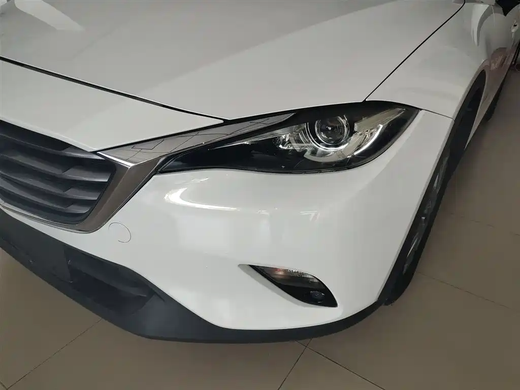 Mazda CX-4 2018 — фото 24