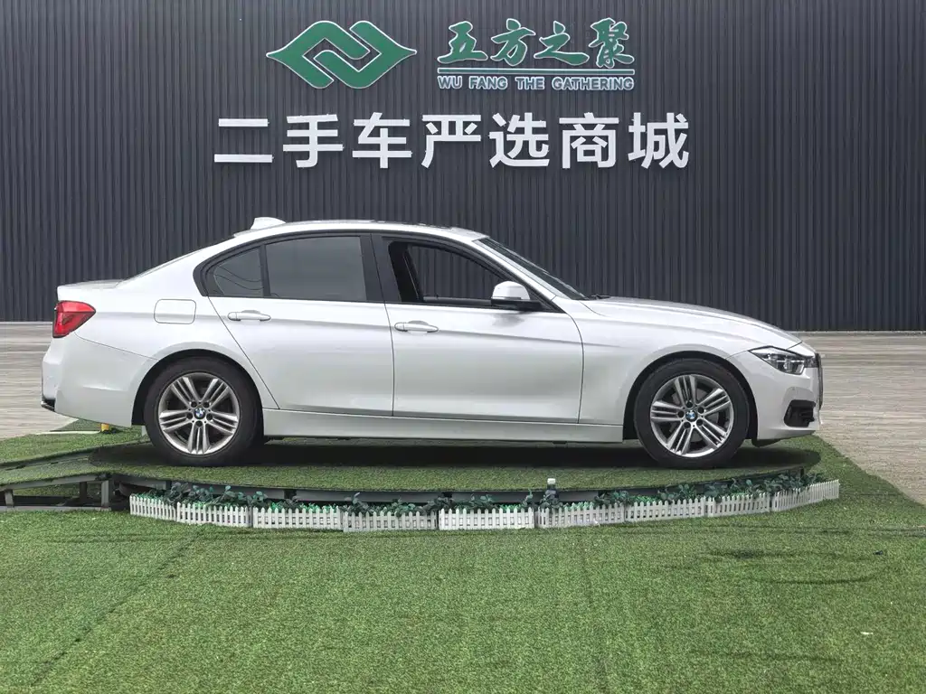 BMW 3 Series 2016 — фото 4