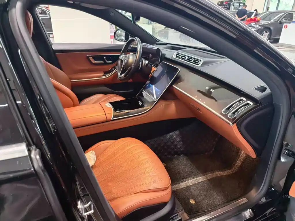 Mercedes-Benz S-Class 2021