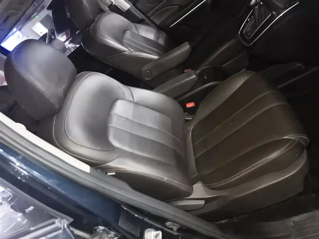 GAC Motor Trumpchi M6 2020 — фото 20