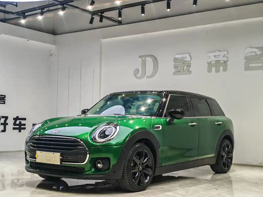 MINI Clubman 2021 — фото 1