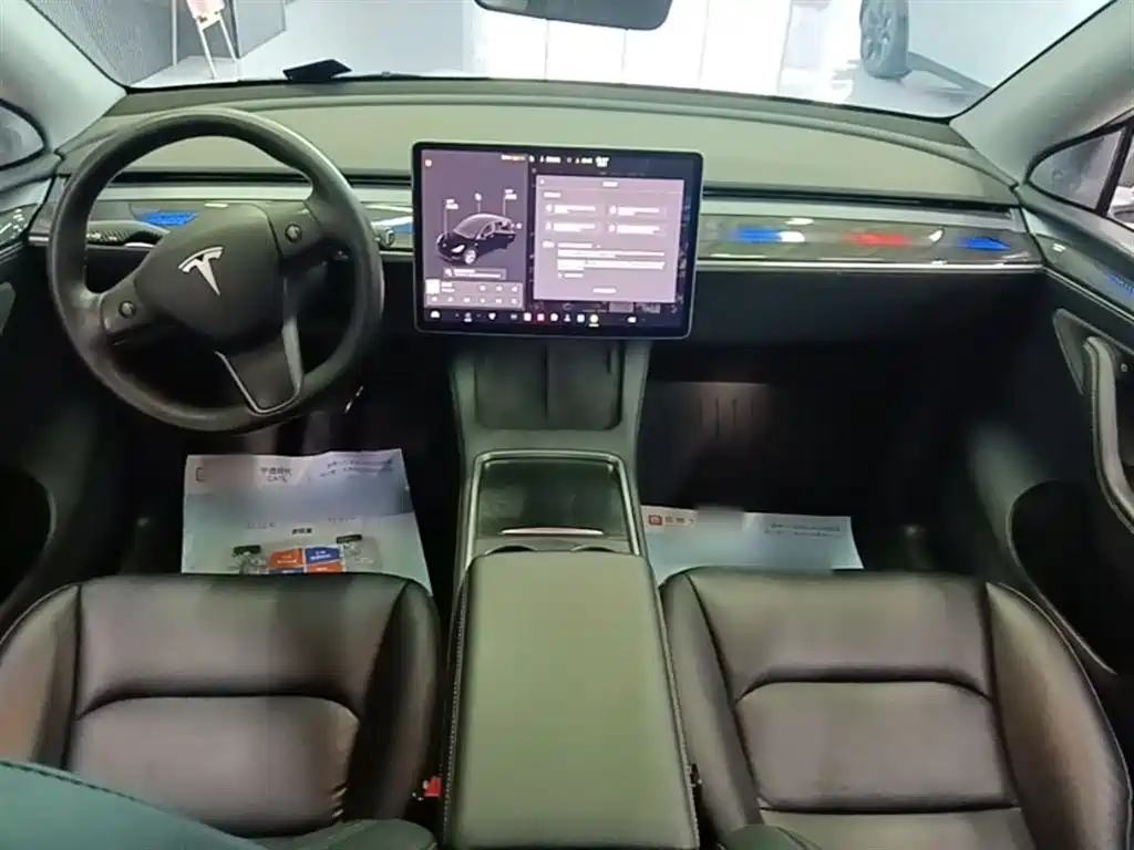 Tesla Model Y 2022 — фото 10