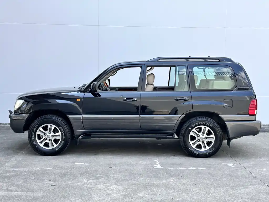 Lexus LX 2007 — фото 15