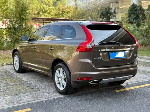 Volvo XC60 2015