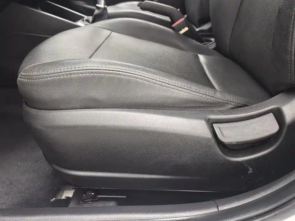 Hyundai Verna 2017 — фото 20