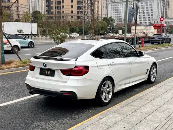 BMW 3 Series GT 2020
