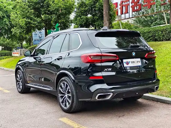 BMW X5 2019