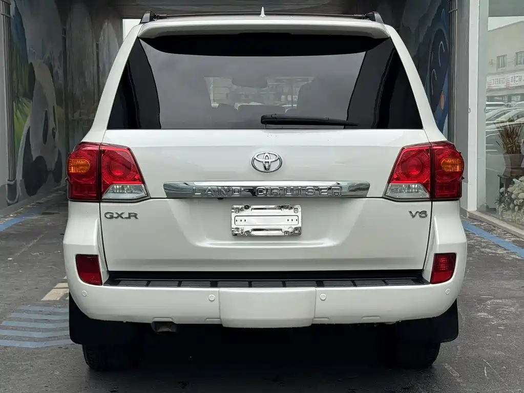 Toyota Land Cruiser 2014 — фото 5