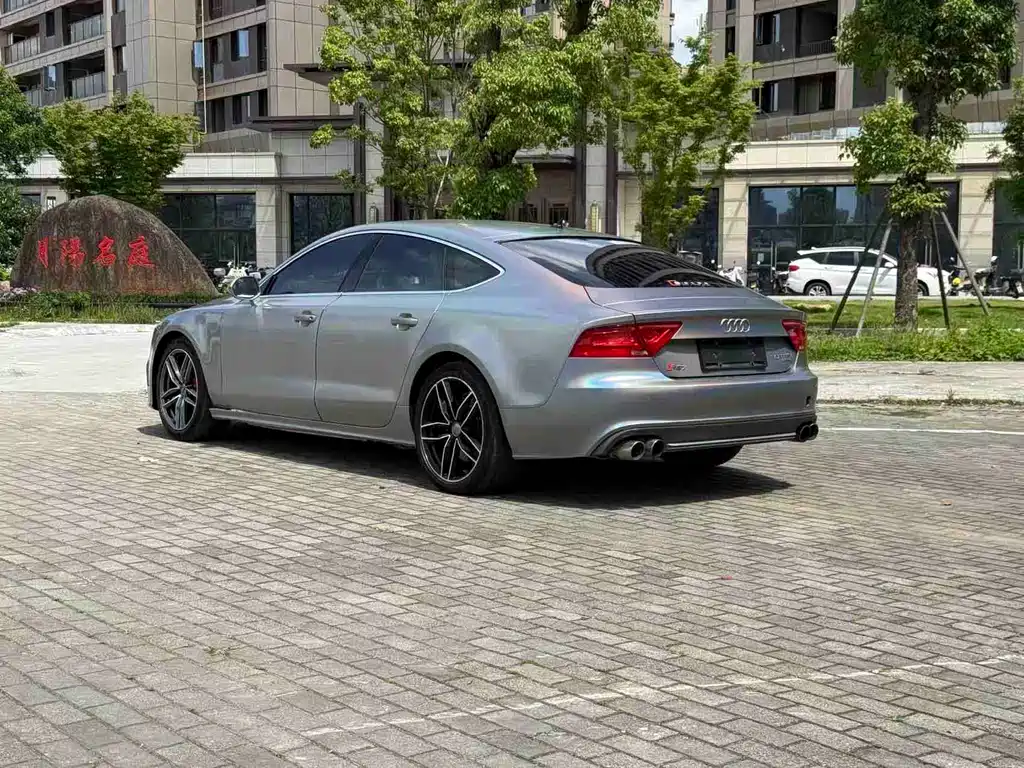 Audi A7 2014 — фото 6