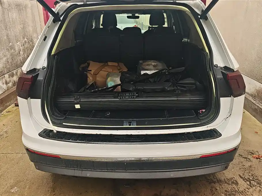 Volkswagen Tiguan L 2018 — фото 4