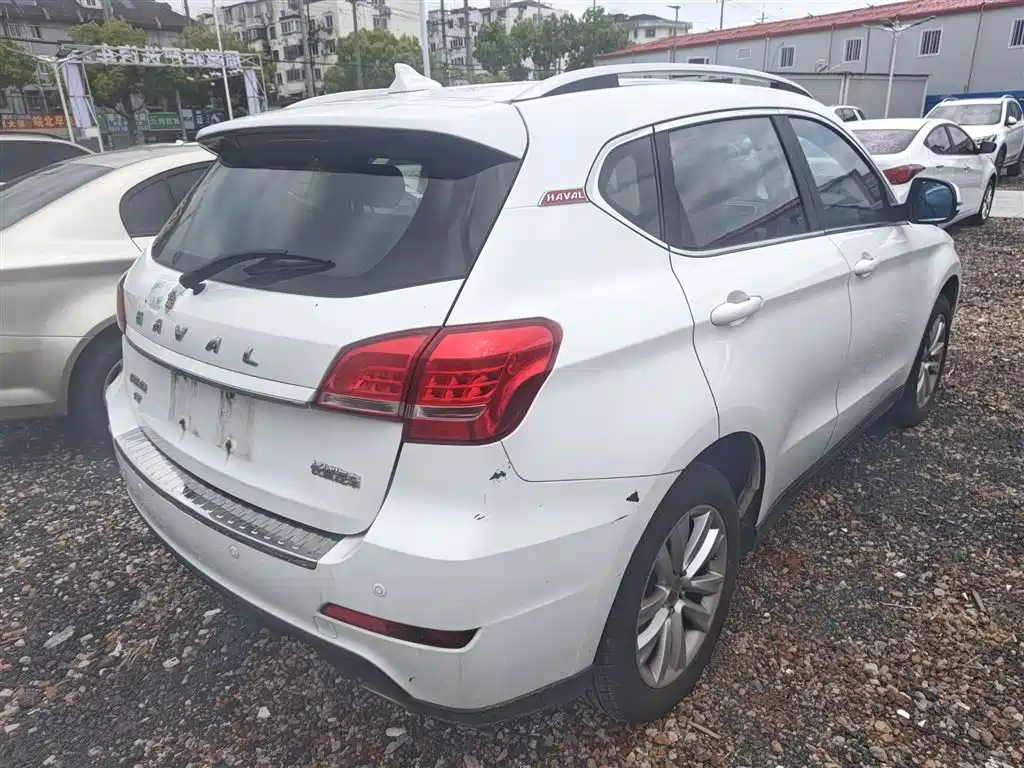 Haval H2 2015 — фото 7
