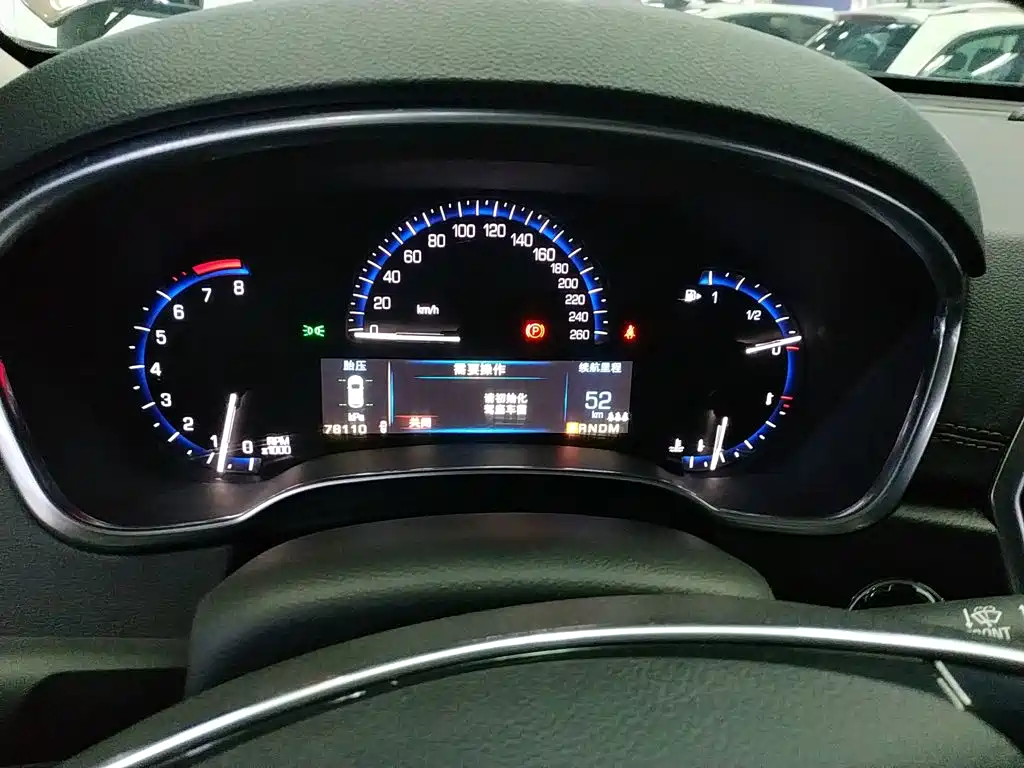 Cadillac SRX 2015 — фото 9