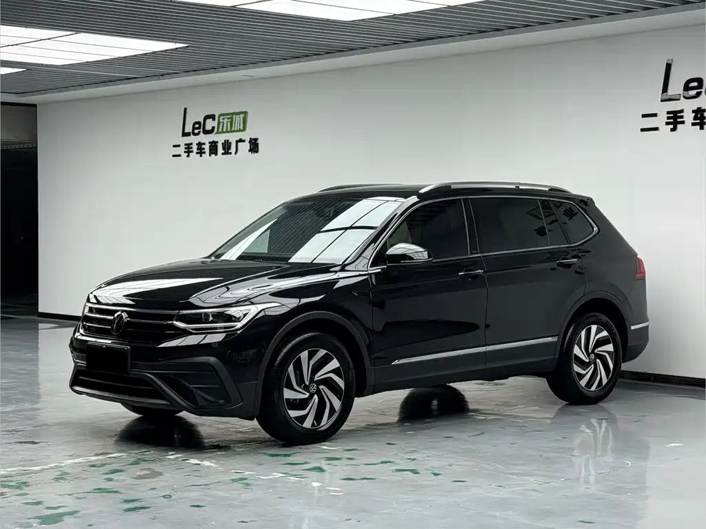 Volkswagen Tiguan L 2024