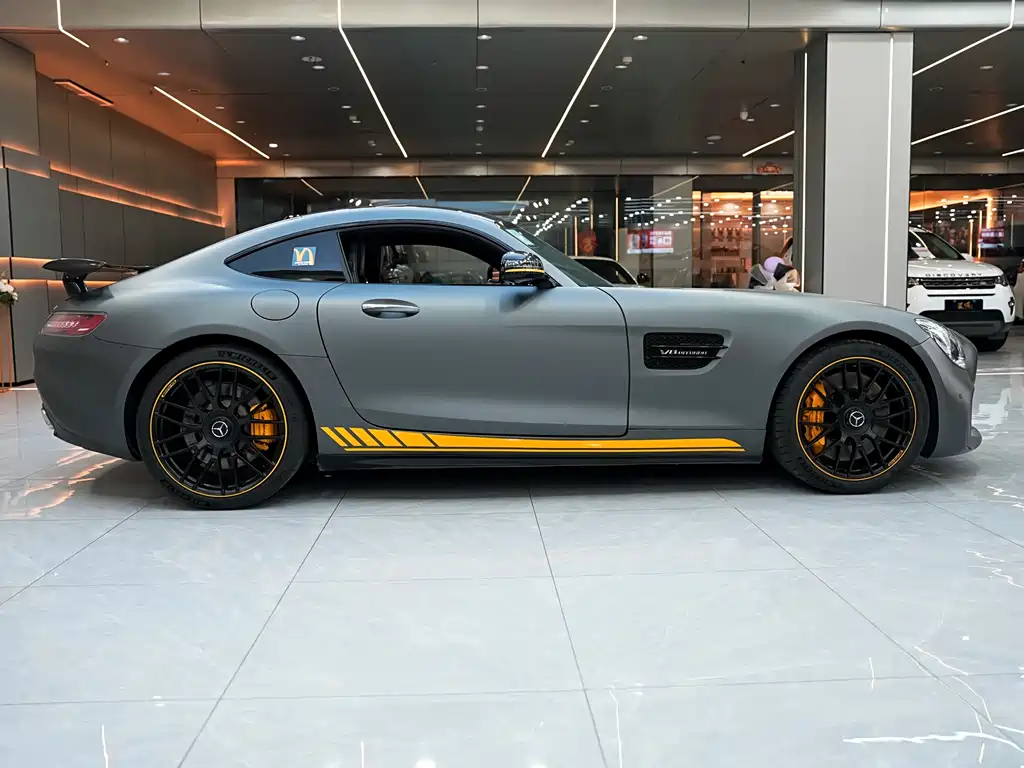Mercedes-Benz AMG GT 2017 — фото 5