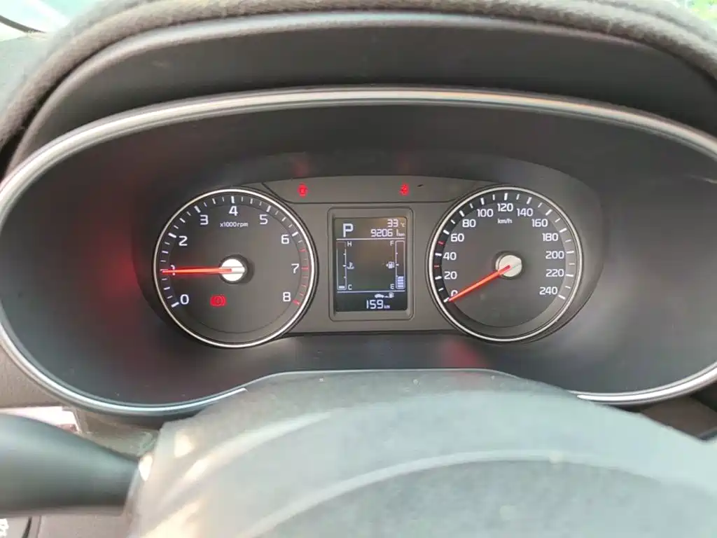 Kia KX3 2016 — фото 12