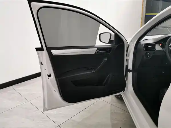 Skoda Rapid 2021