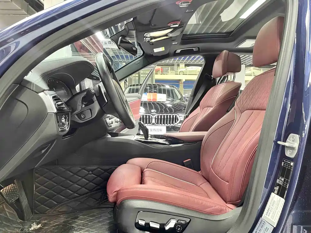 BMW 5 Series 2022