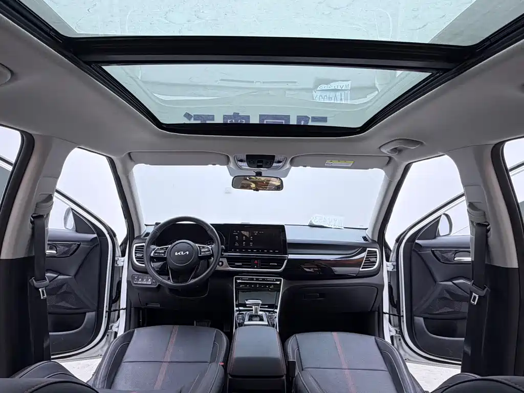 Kia KX3 2023 — фото 10