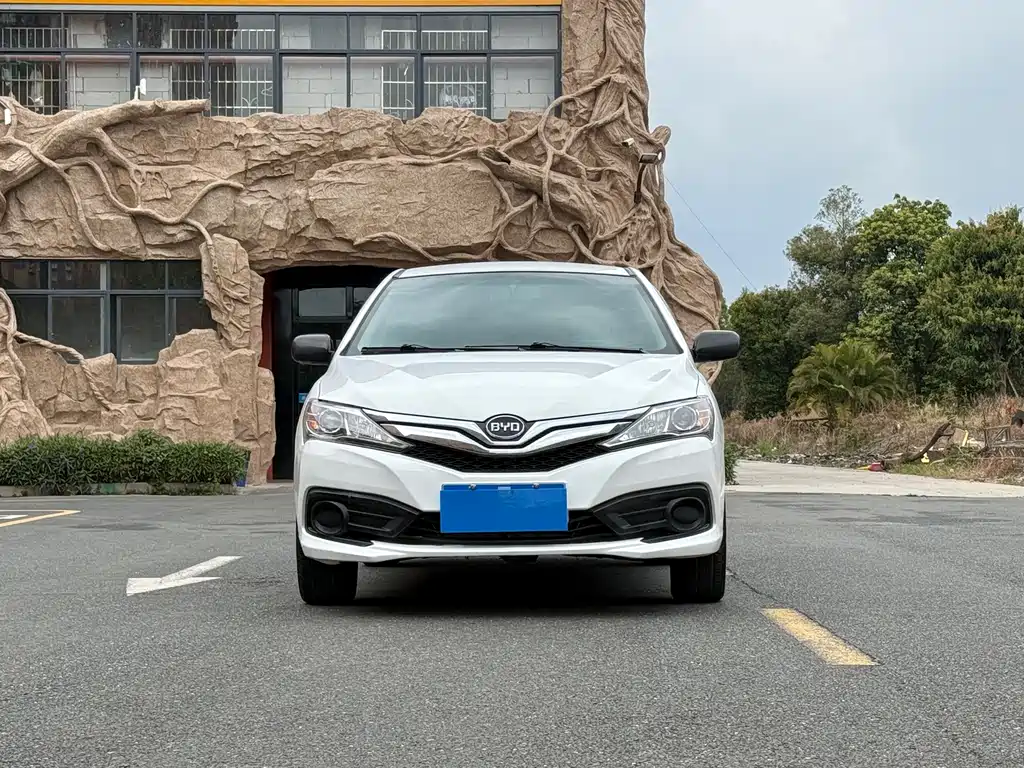 BYD F3 2021