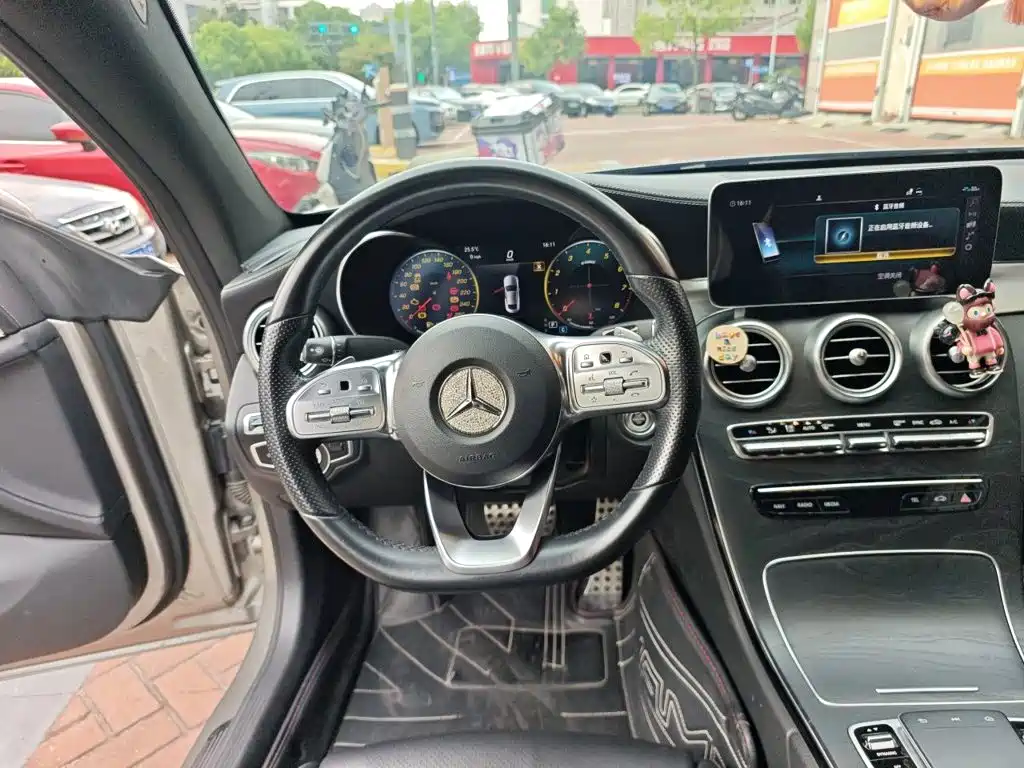 Mercedes-Benz C-Class 2019