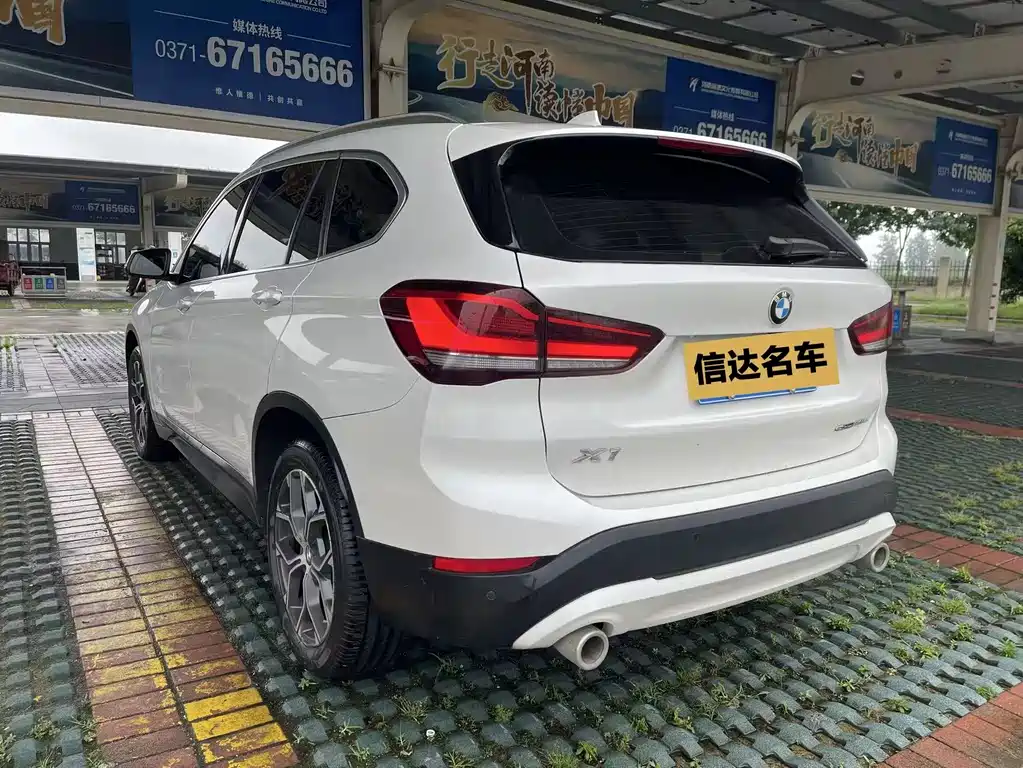 BMW X1 2021 — фото 12