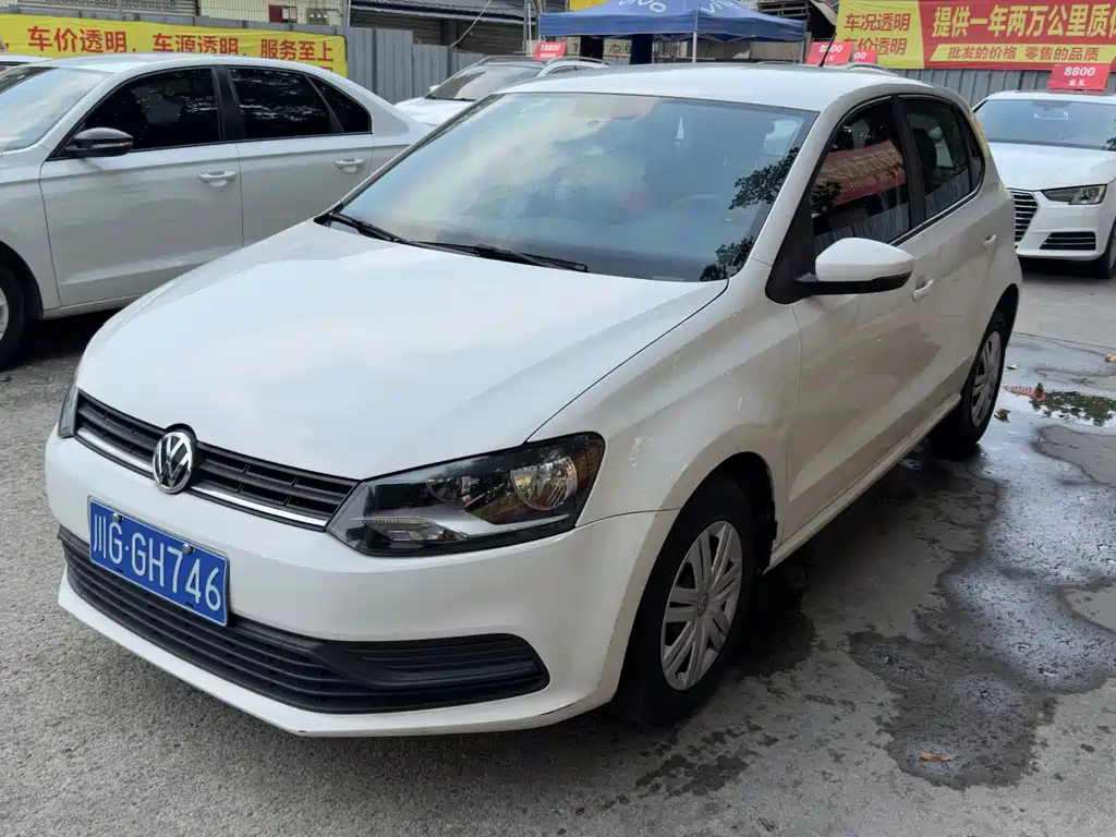 Volkswagen Polo 2015