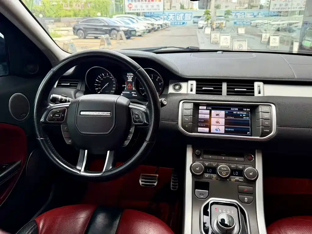Land Rover Evoque 2014 — фото 11