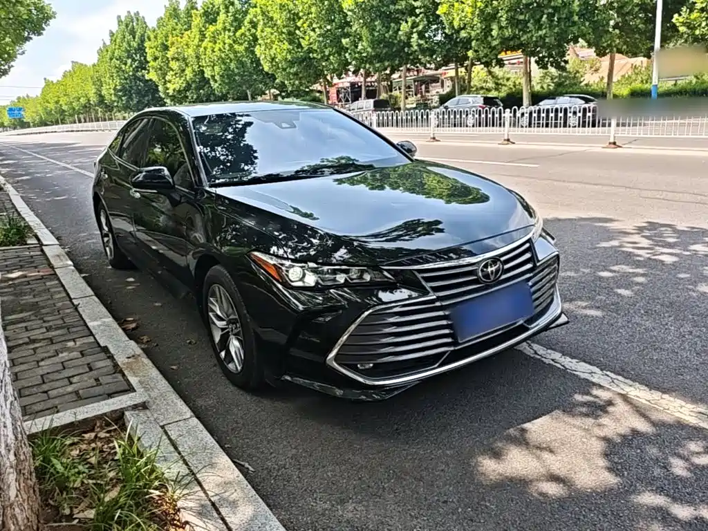 Toyota Avalon 2021