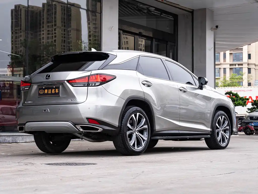 Lexus RX 2022