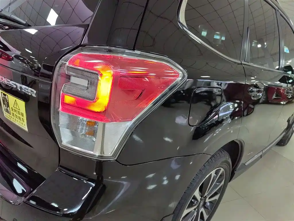 Subaru Forester 2016 — фото 24