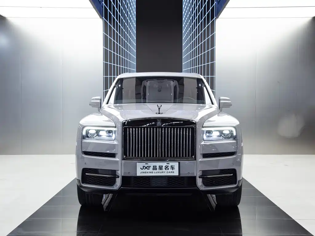 Rolls-Royce Cullinan 2021 — фото 2