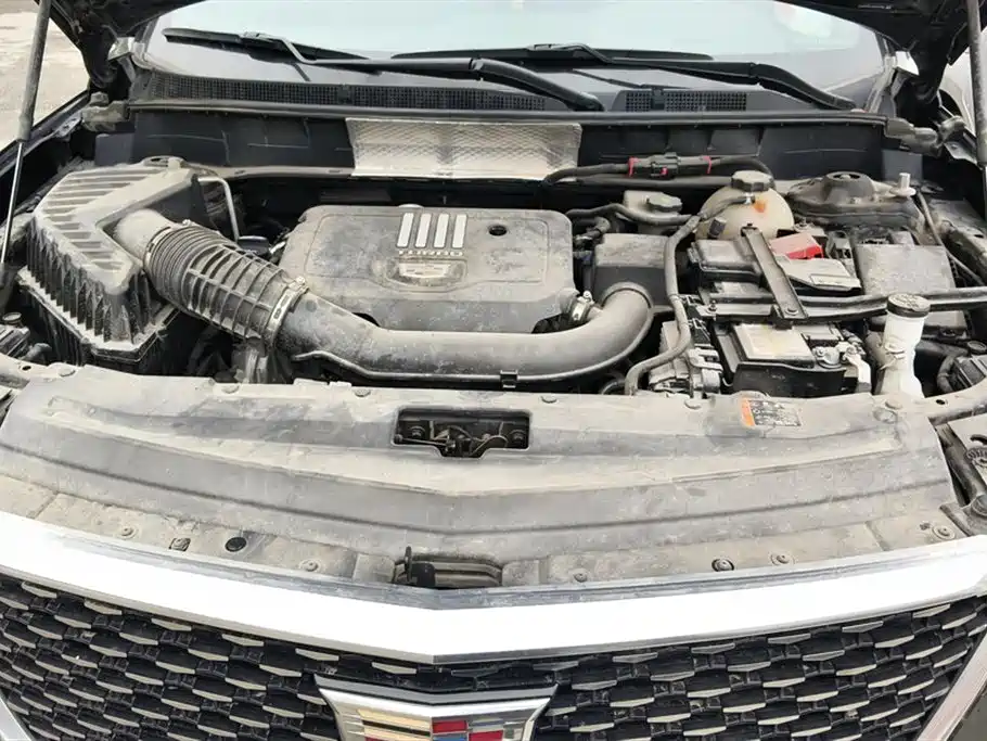 Cadillac XT6 2023 — фото 10