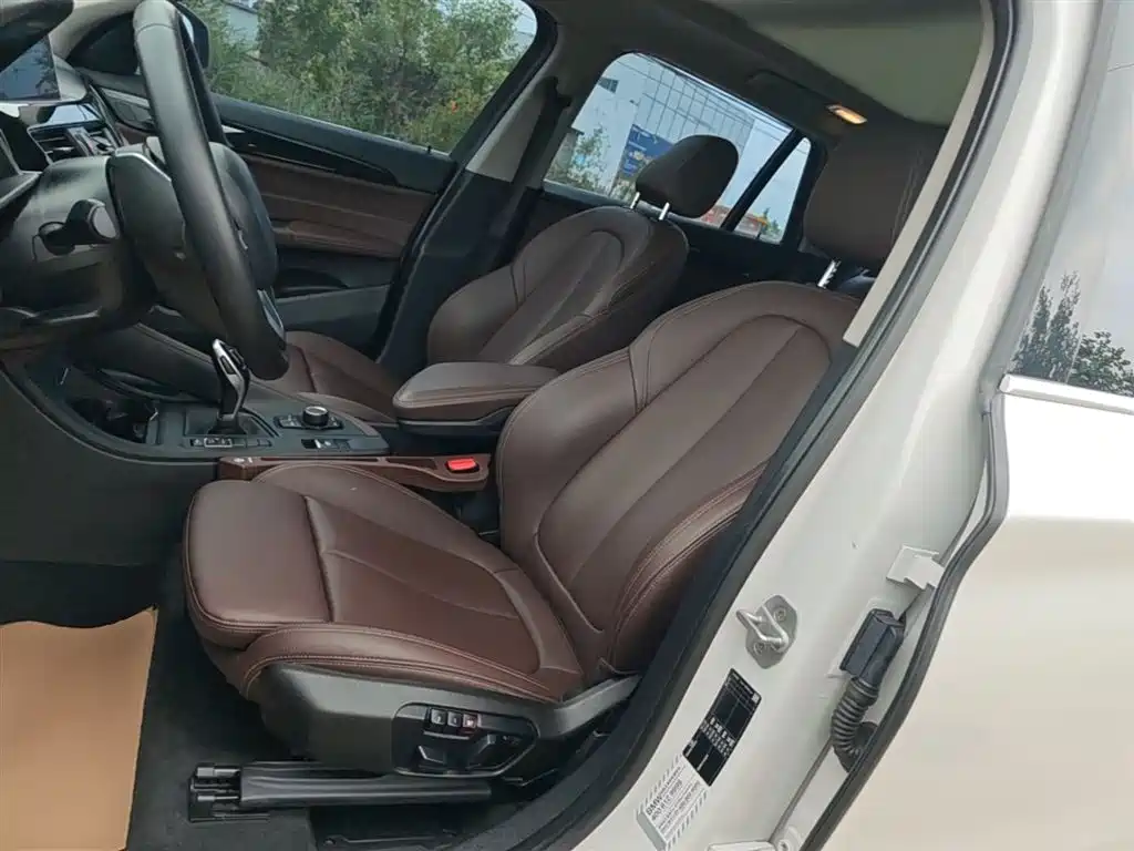 BMW X1 2020 — фото 15