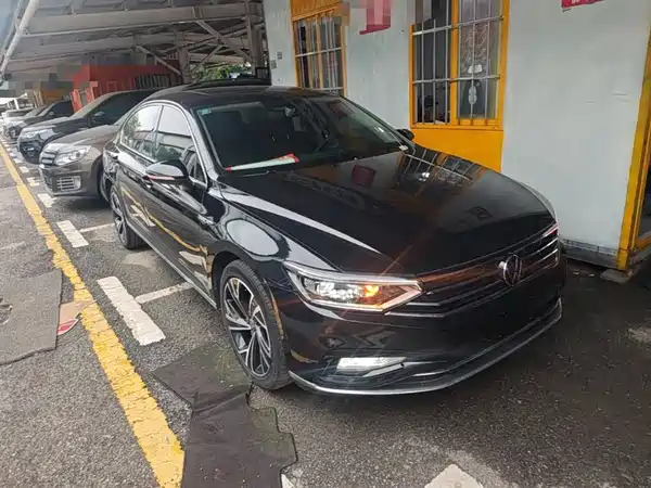 Volkswagen Magotan 2020