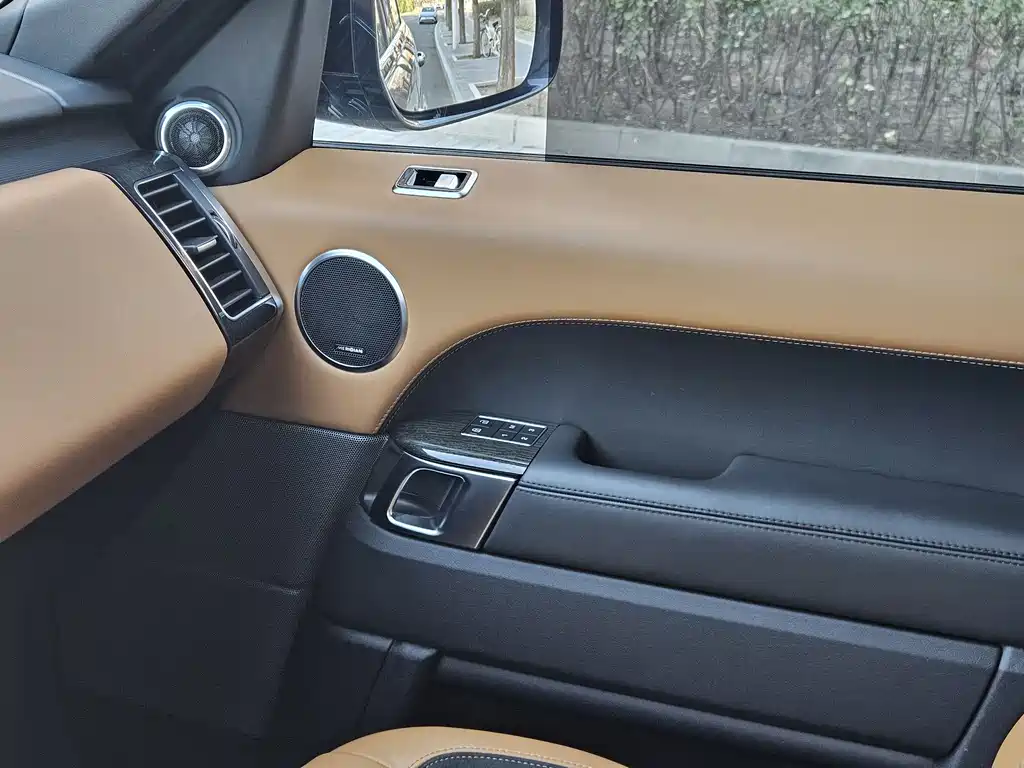 Land Rover Sport 2021 — фото 14