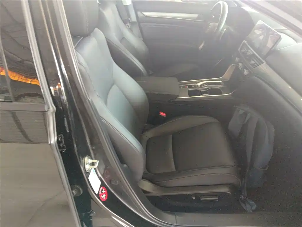 Honda Accord 2022 — фото 20