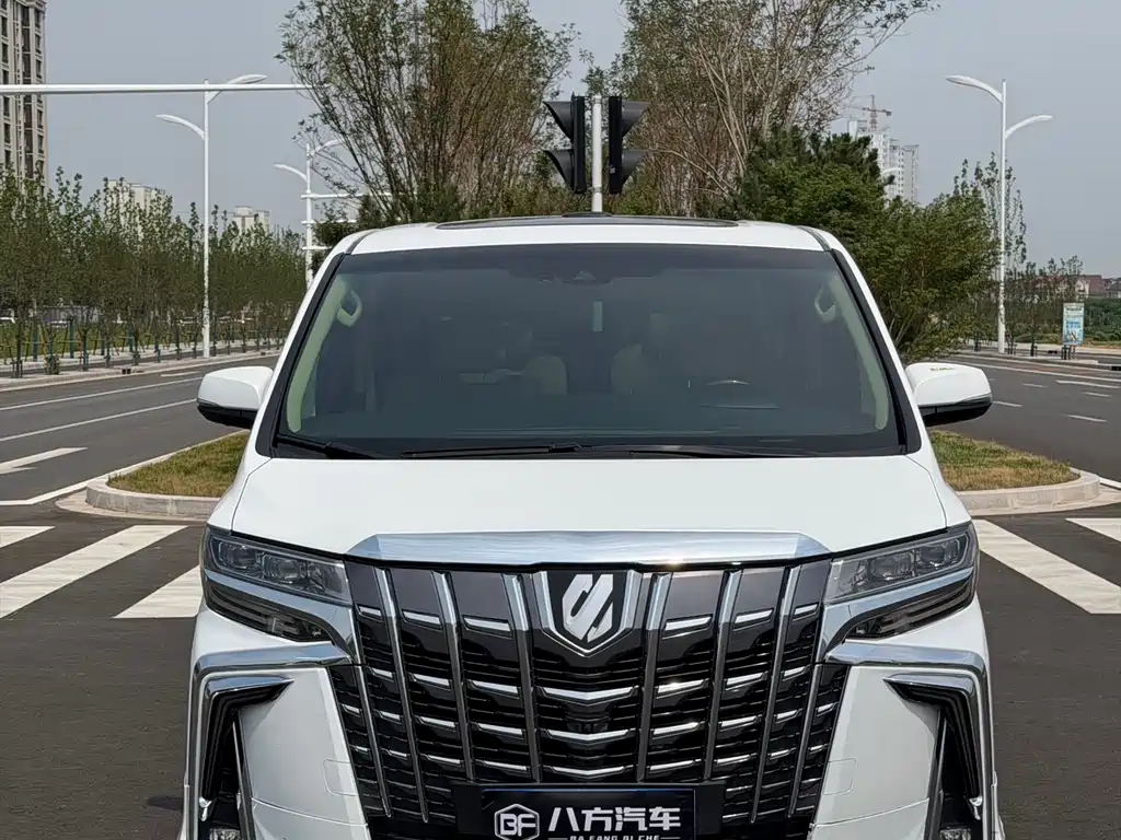 Toyota Alphard 2019